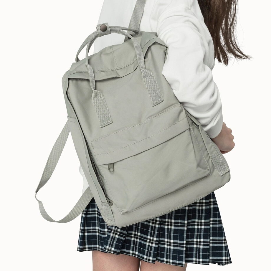 Cleo Bodypack Unisex in Gray